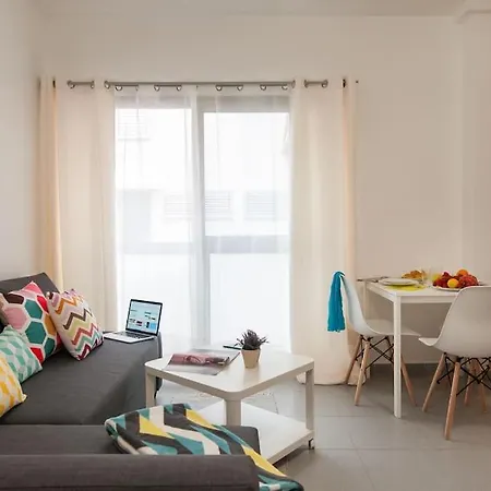 Apartamento Cosy Flat In The *